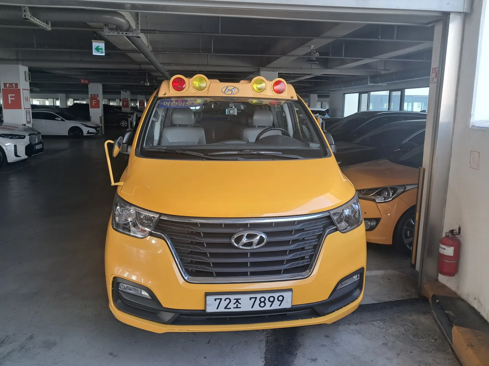 2019 Hyundai Starex