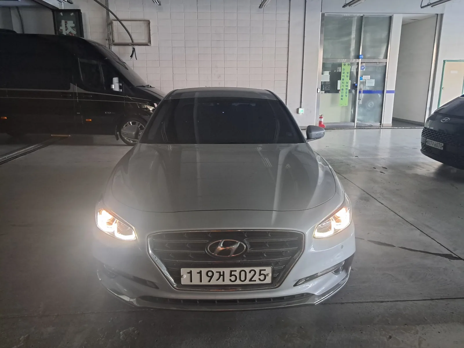 2018 Hyundai Grandeur