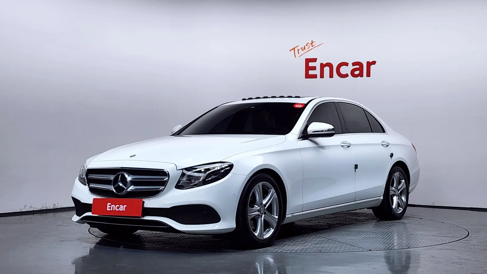 2017 Mercedes-Benz E-Class