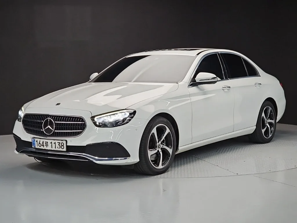2021 Mercedes-Benz E-Class