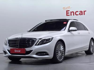 2017 Mercedes-Benz S-Class