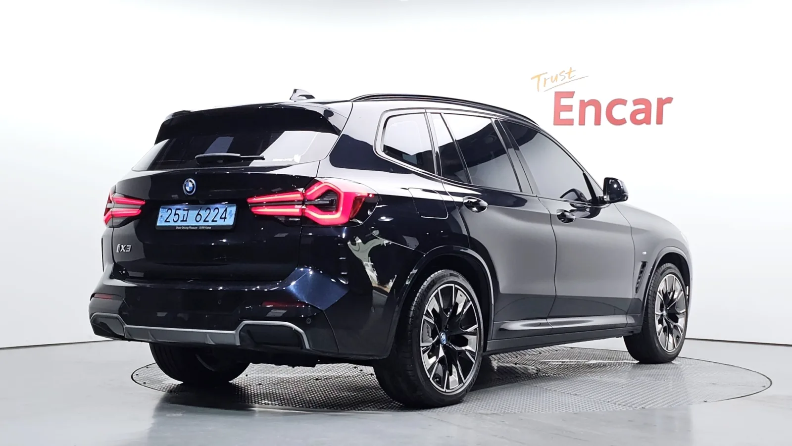2023 BMW iX3