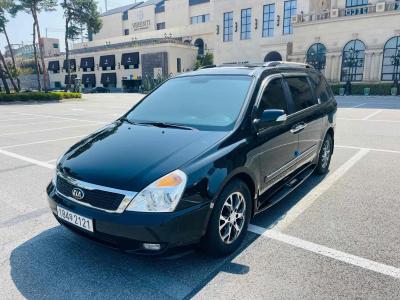 2013 Kia Carnival