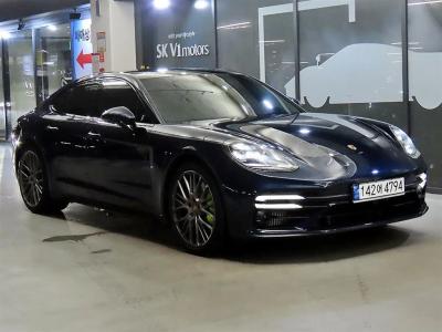 2023 Porsche Panamera