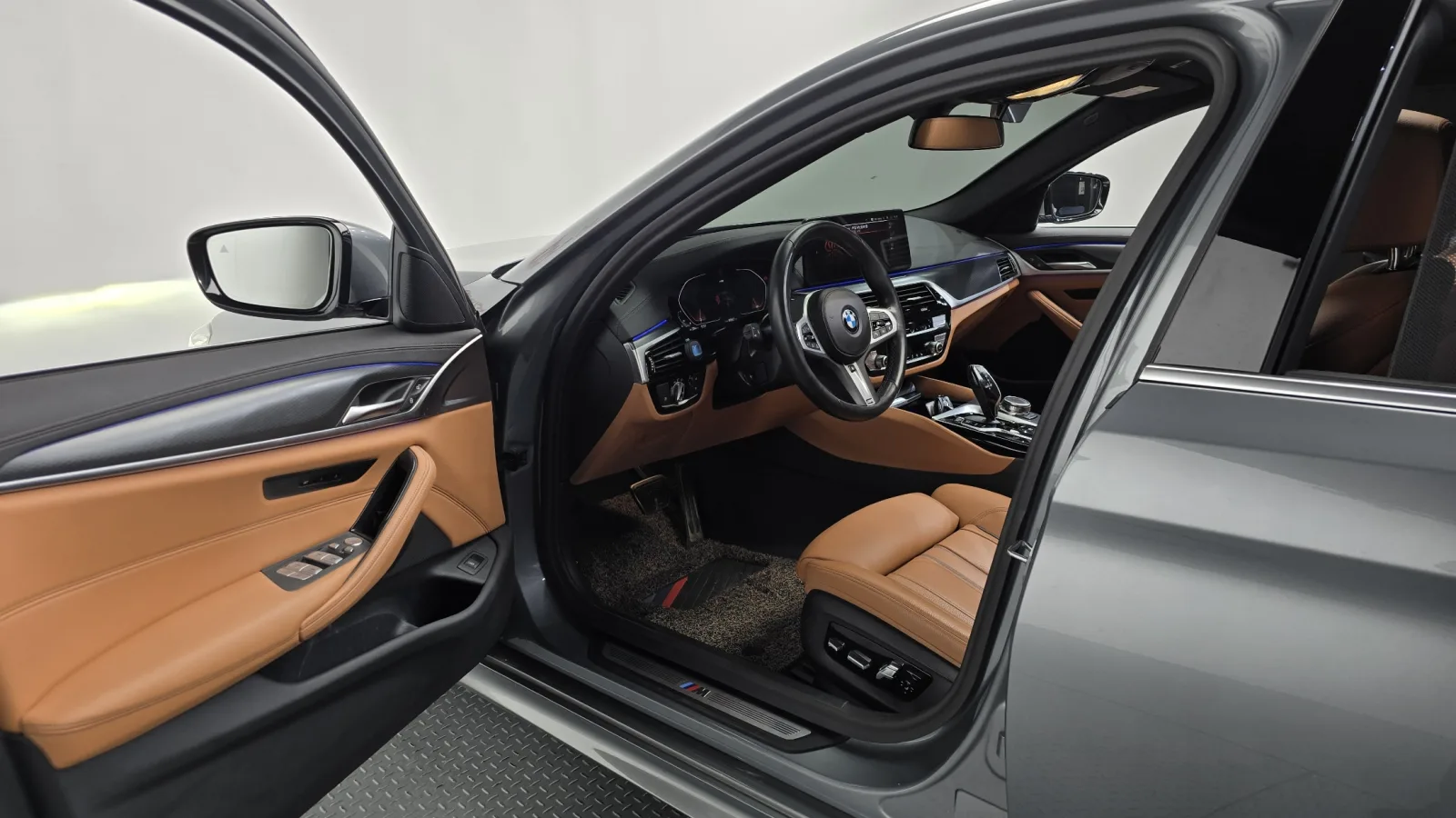 2023 BMW 5-Series