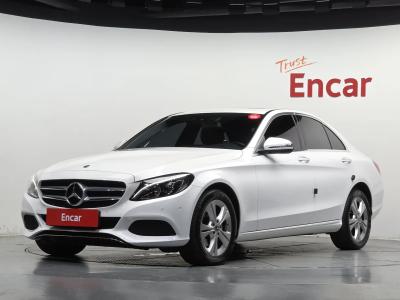 2018 Mercedes-Benz C-Class