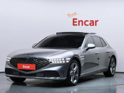 2023 Genesis G90