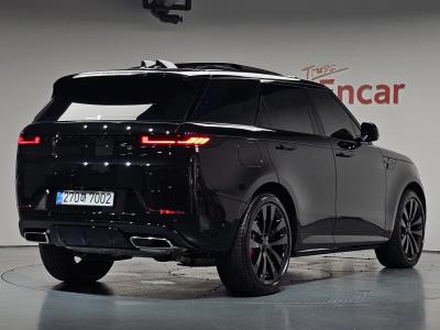 2026 Land Rover Range Rover Sport