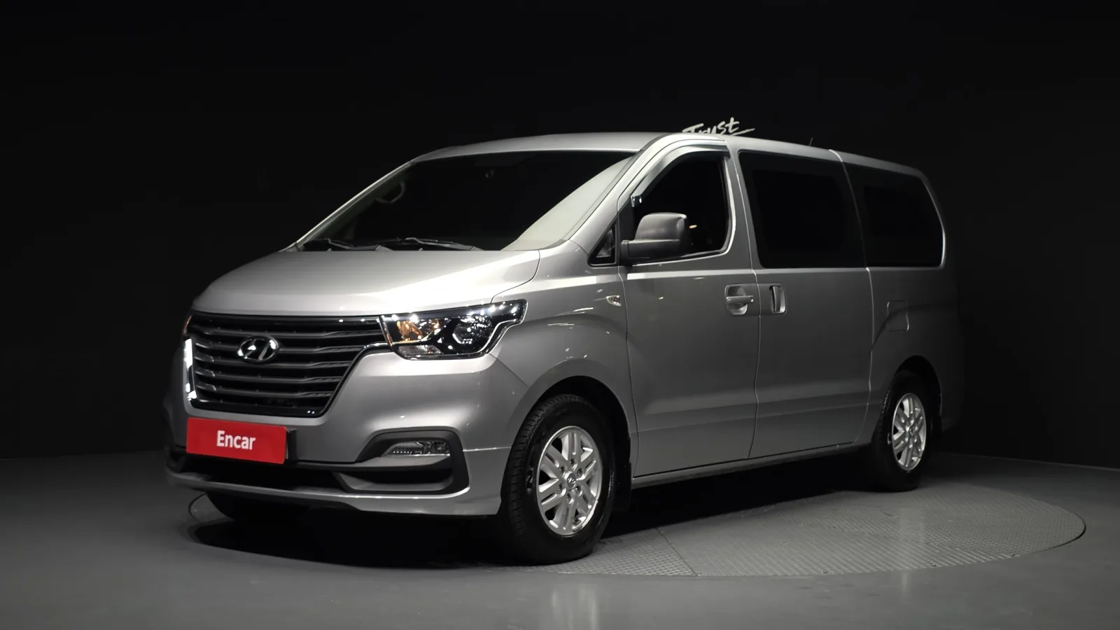 2021 Hyundai Starex
