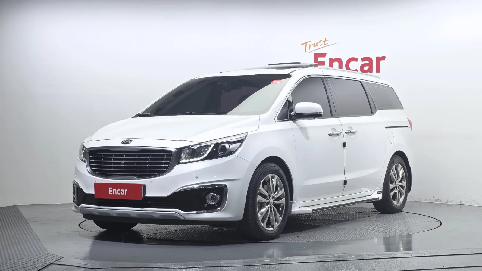 2017 Kia Carnival