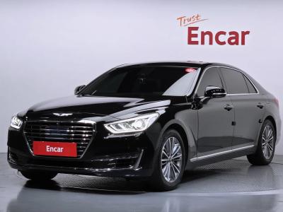2016 Genesis EQ900