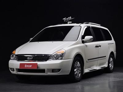 2011 Kia Carnival
