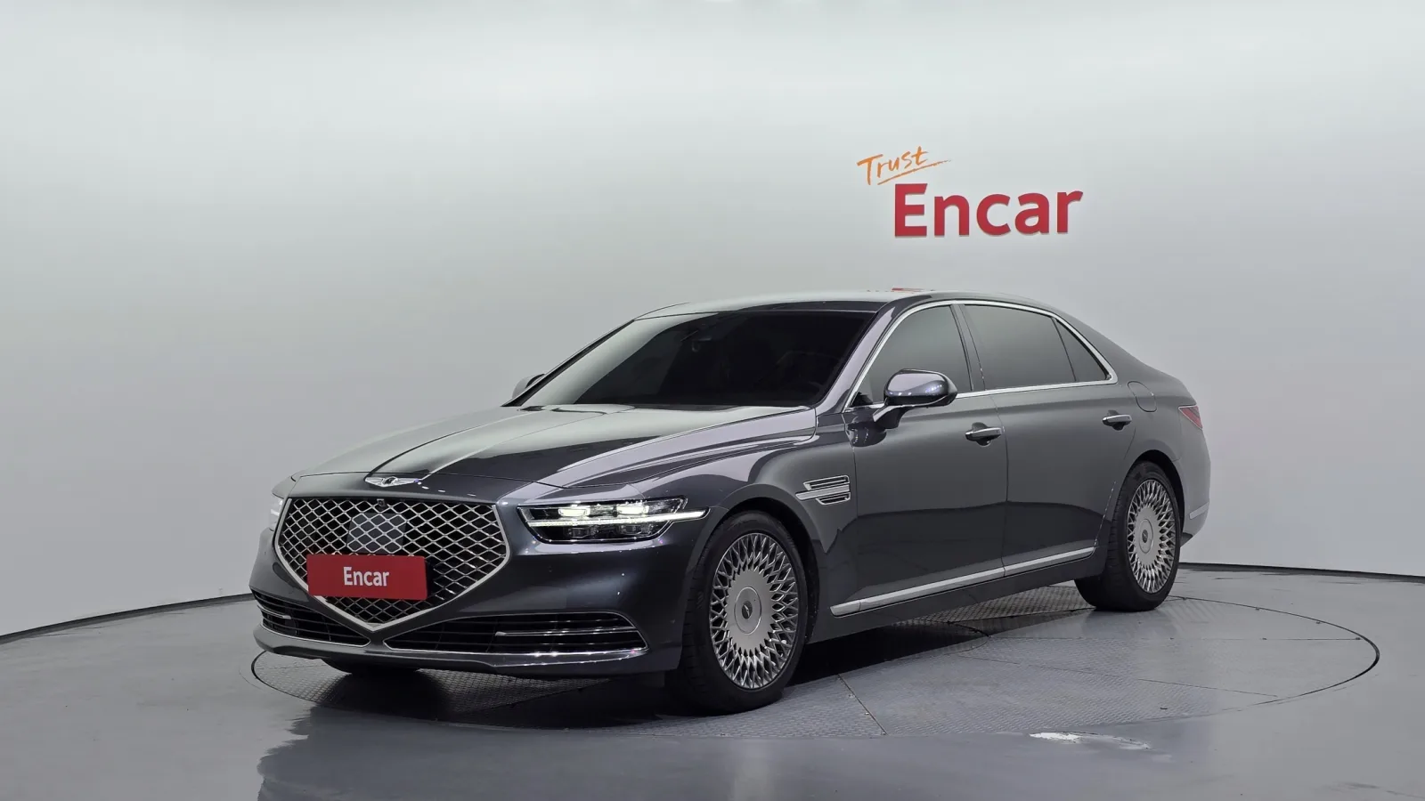 2019 Genesis G90