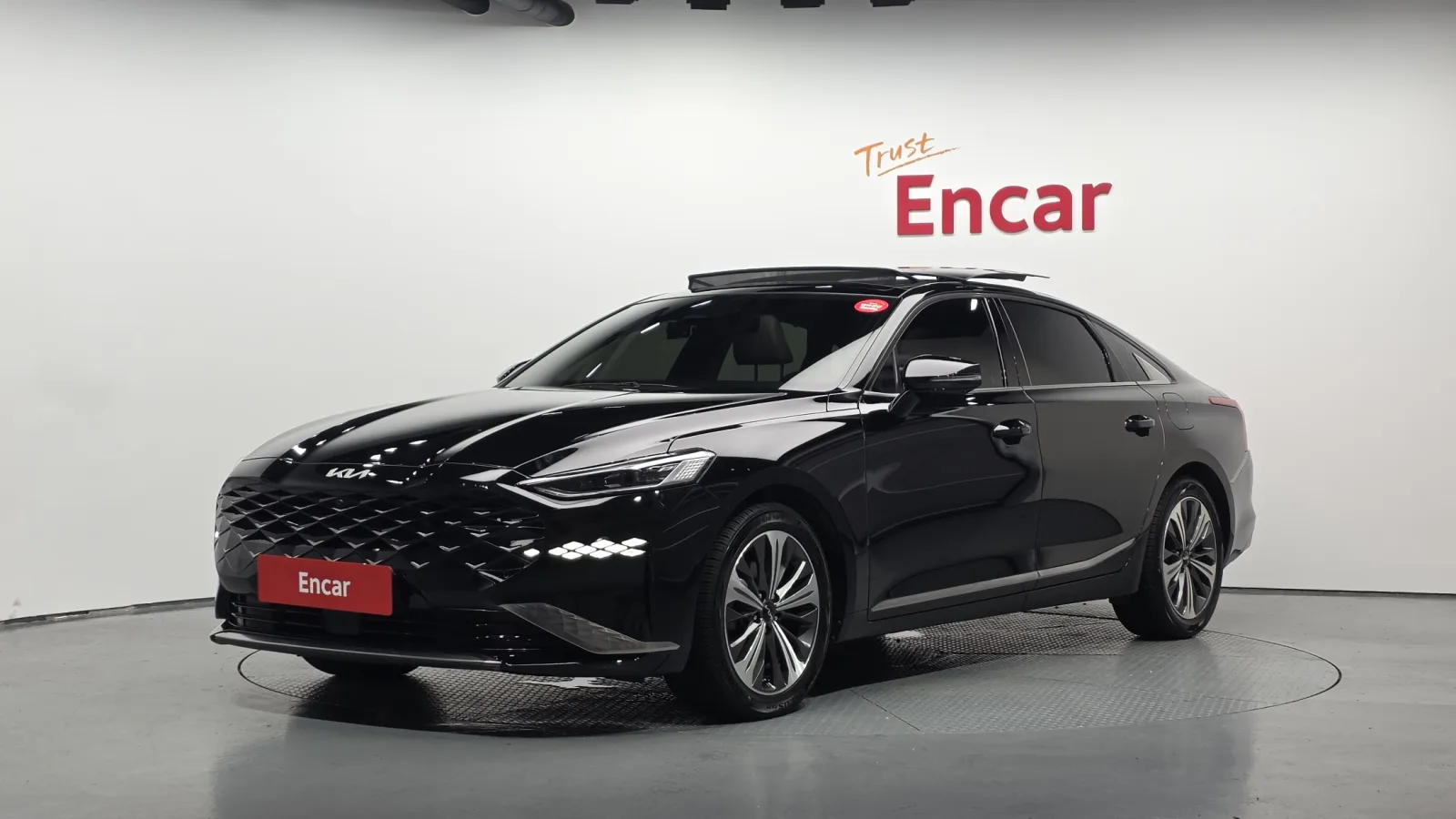 2022 Kia K8