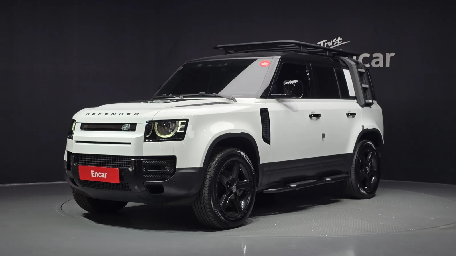 2023 Land Rover Defender