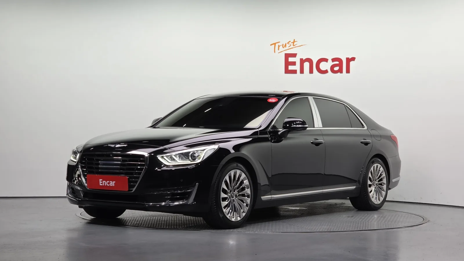2016 Genesis EQ900