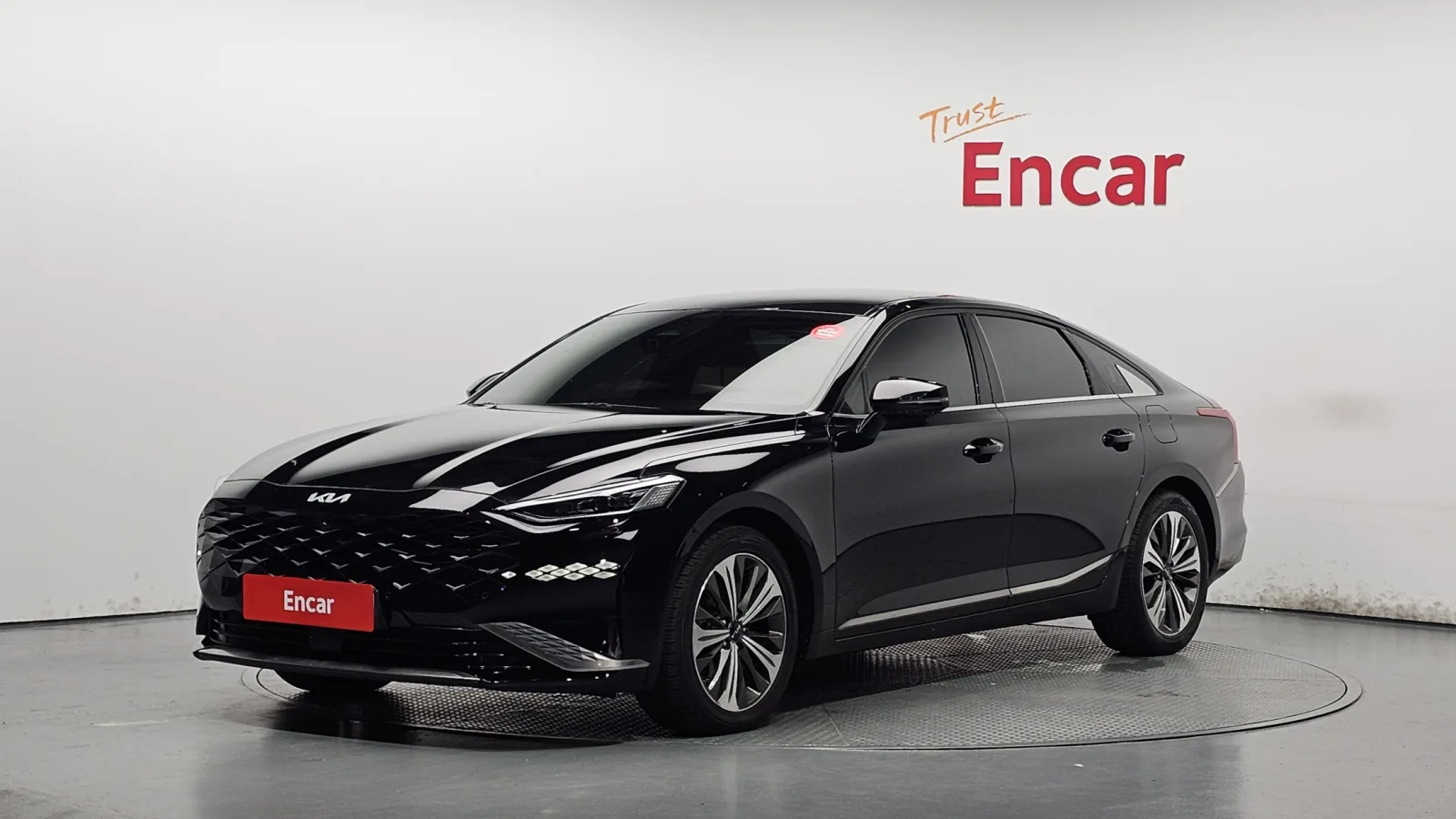 2023 Kia K8