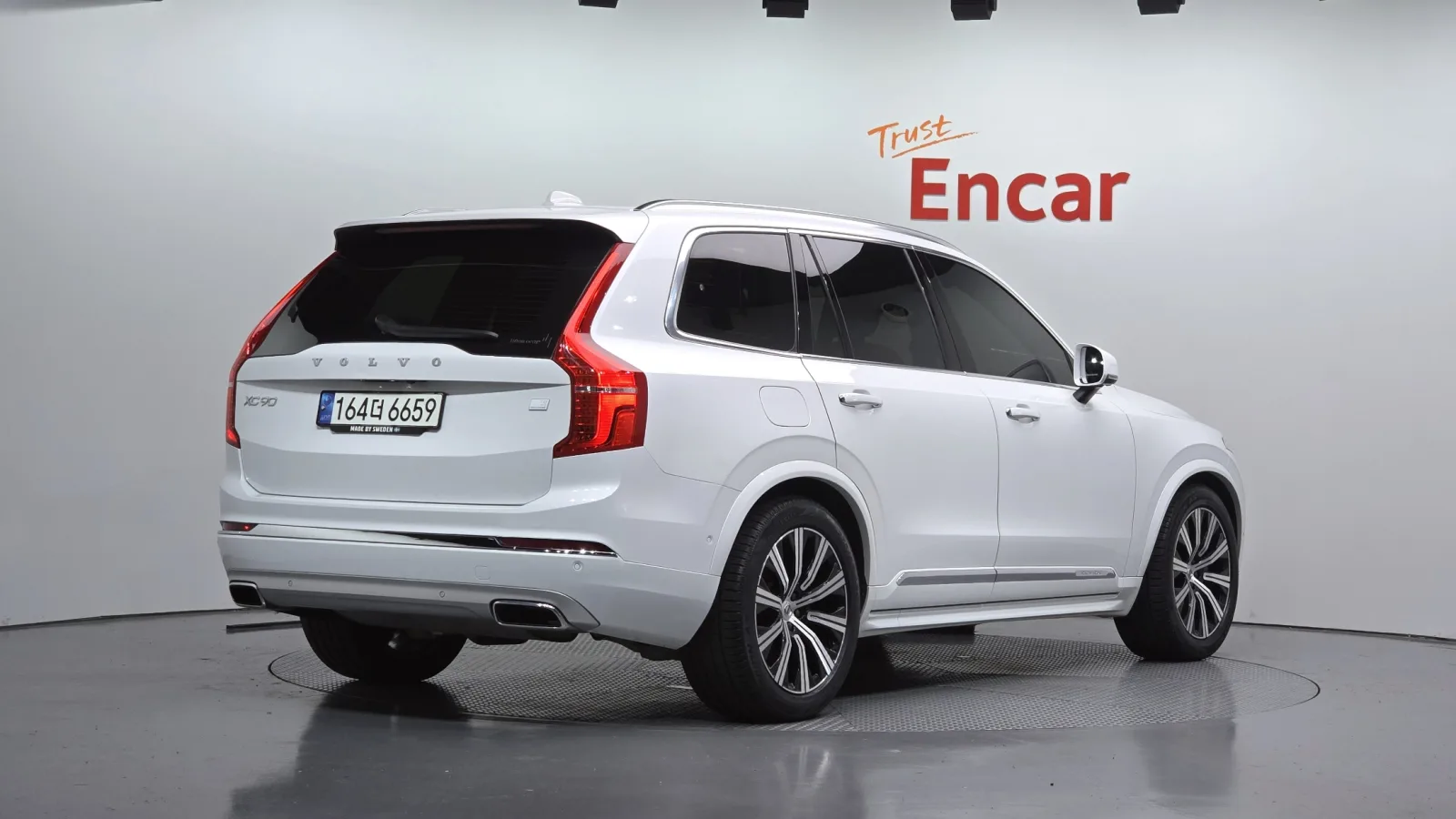 2021 Volvo XC90