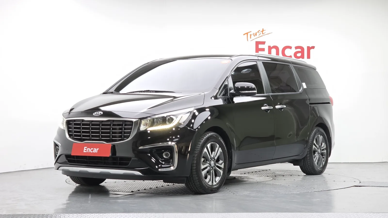 2020 Kia Carnival