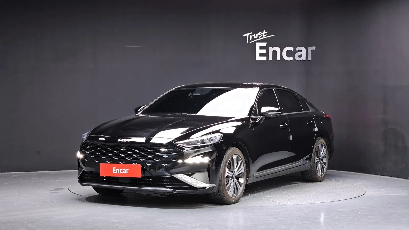 2022 Kia K8