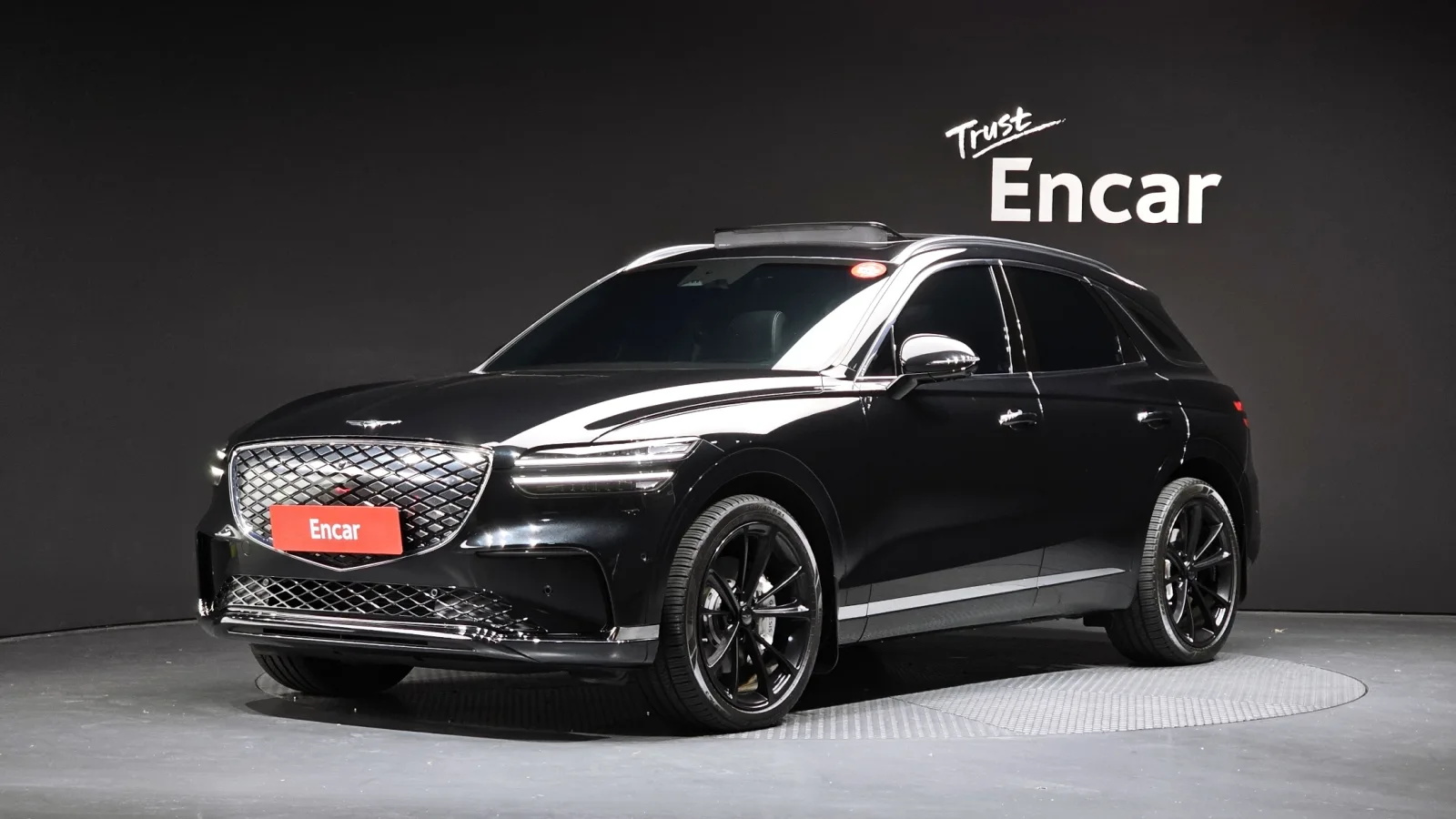 2027 Genesis GV70