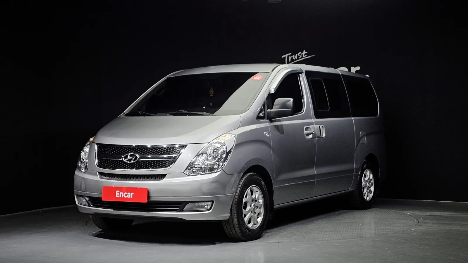 2016 Hyundai Starex