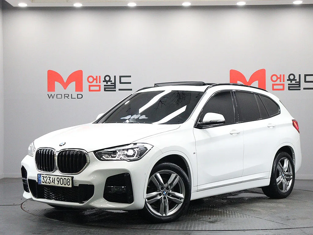 2022 BMW X1