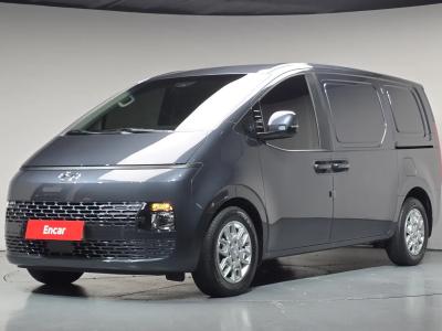 2023 Hyundai Staria