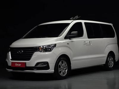 2018 Hyundai Starex