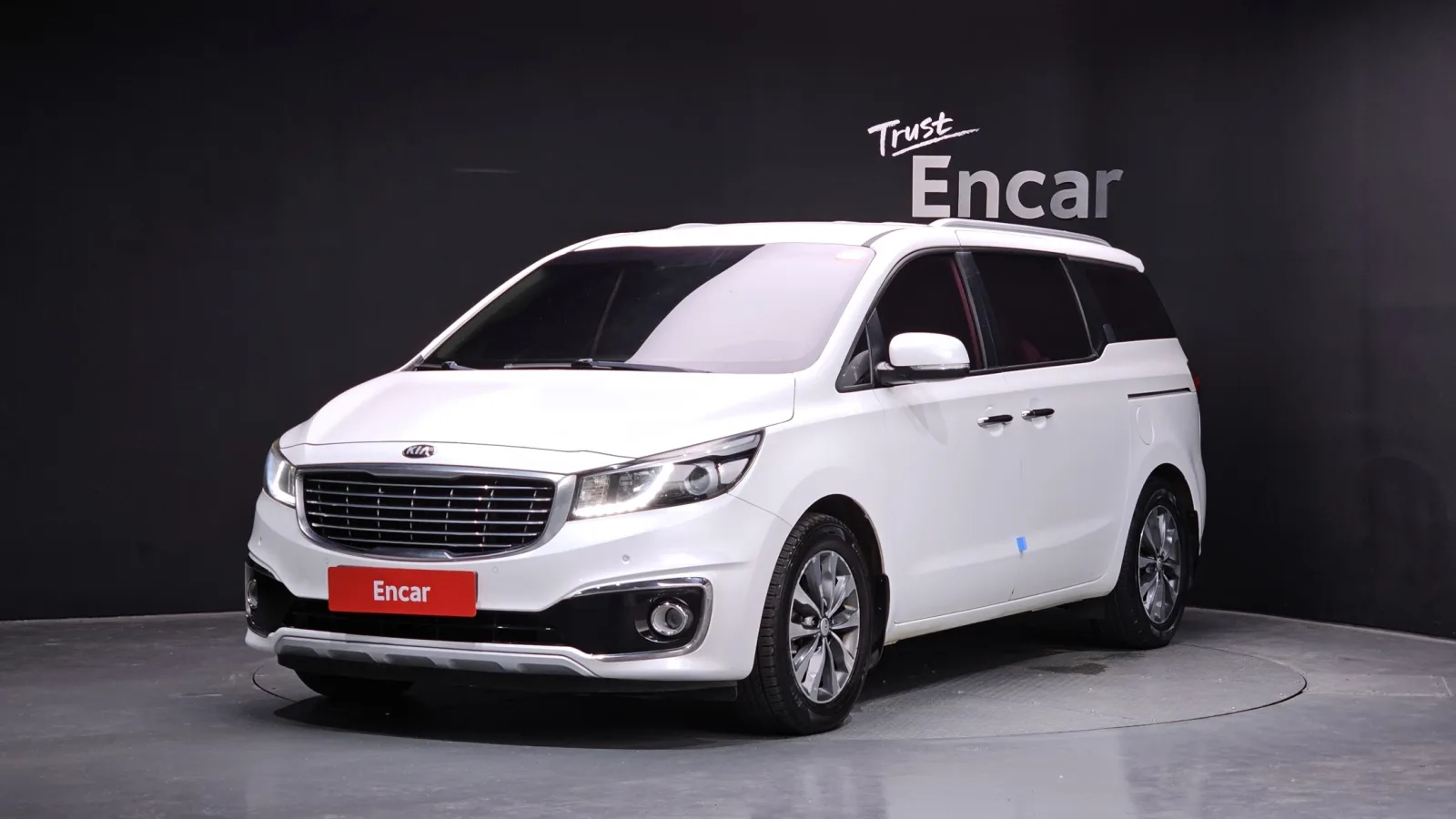 2017 Kia Carnival