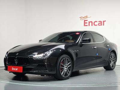 2014 Maserati Ghibli