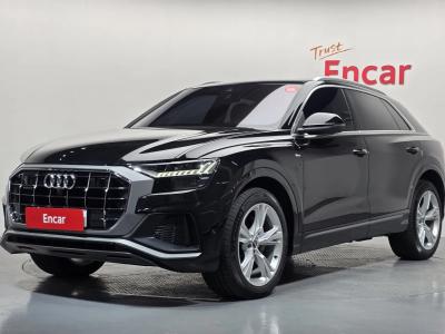 2023 Audi Q8