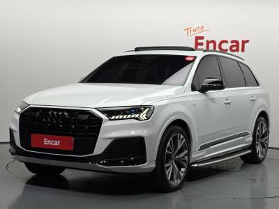 2022 Audi Q7
