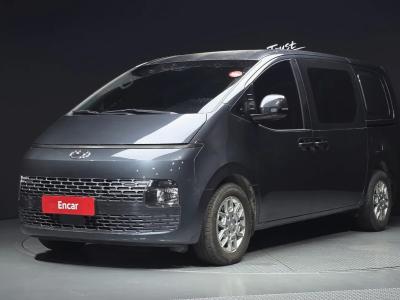 2023 Hyundai Staria
