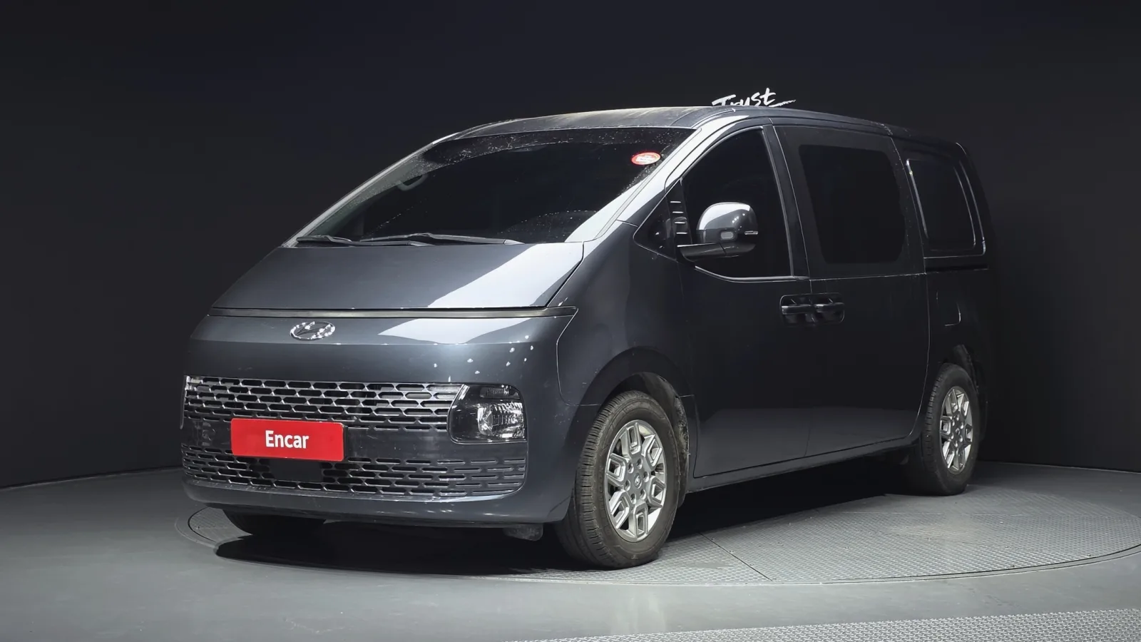 2023 Hyundai Staria