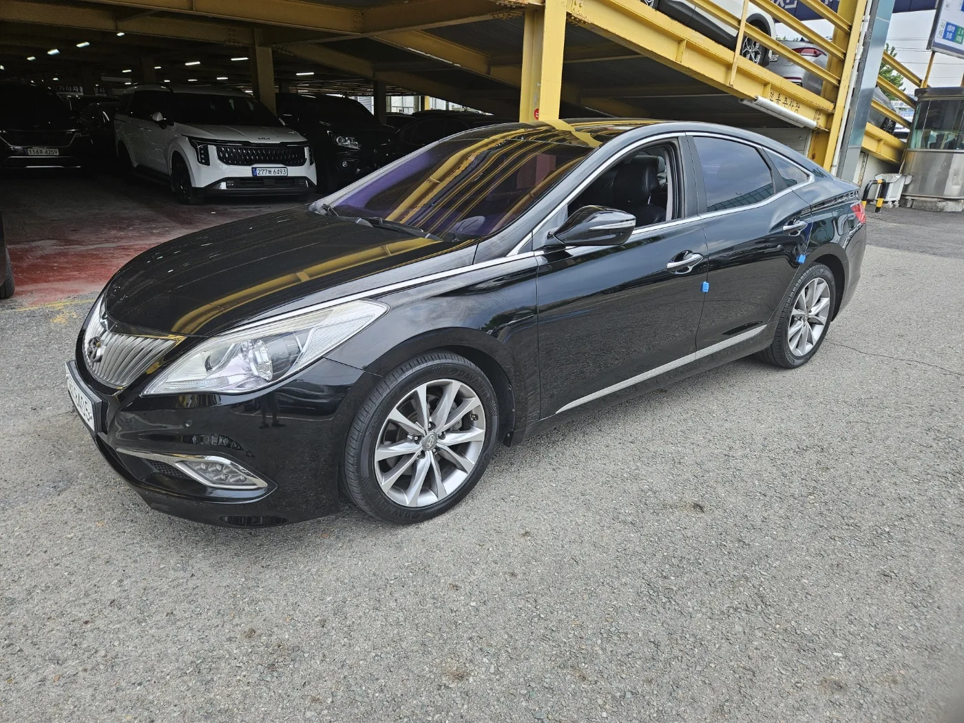 2015 Hyundai Grandeur