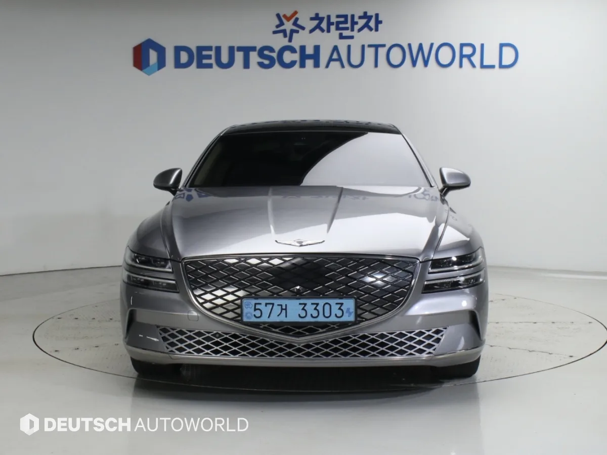 2022 Genesis G80