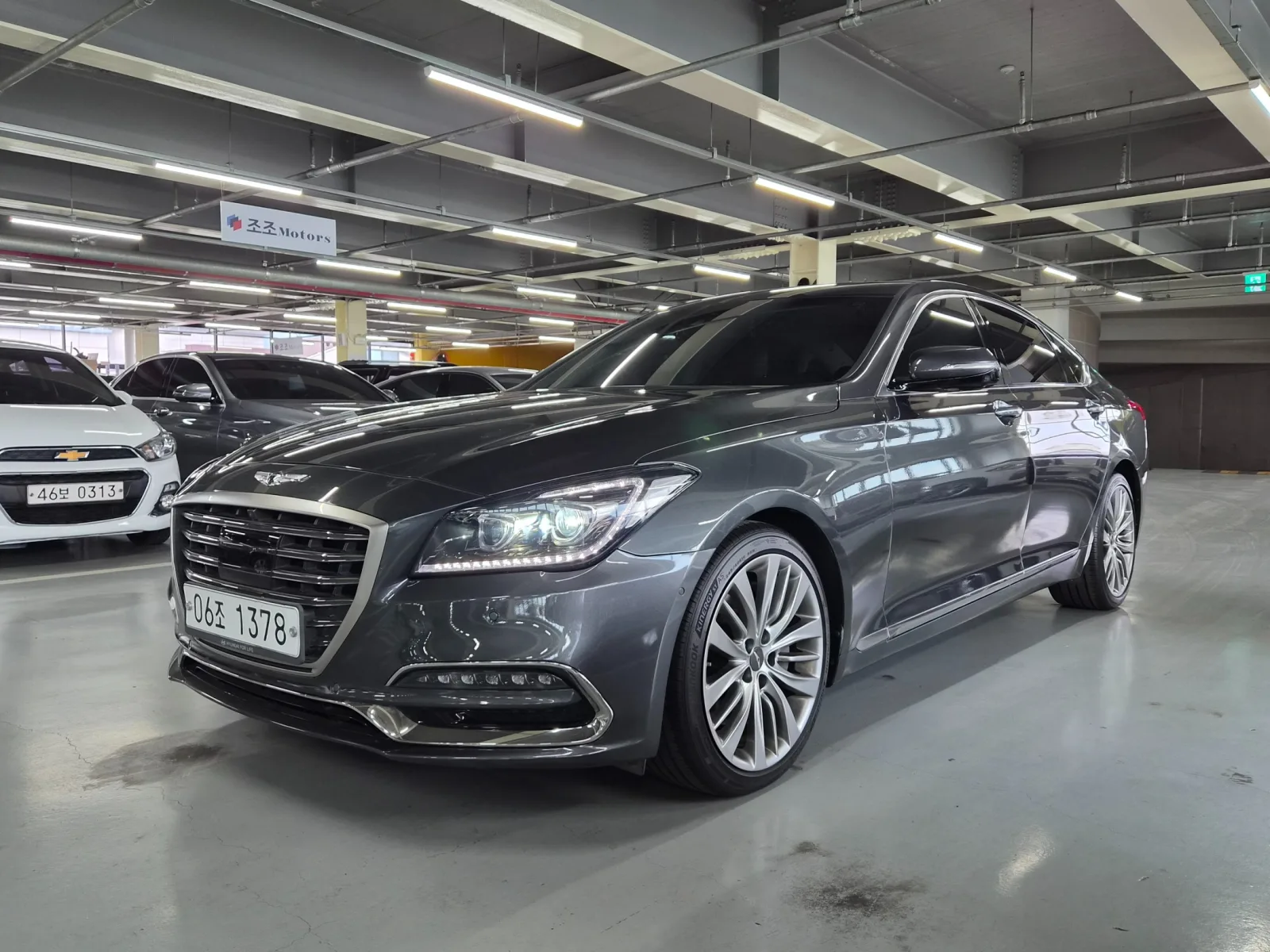 2017 Genesis G80