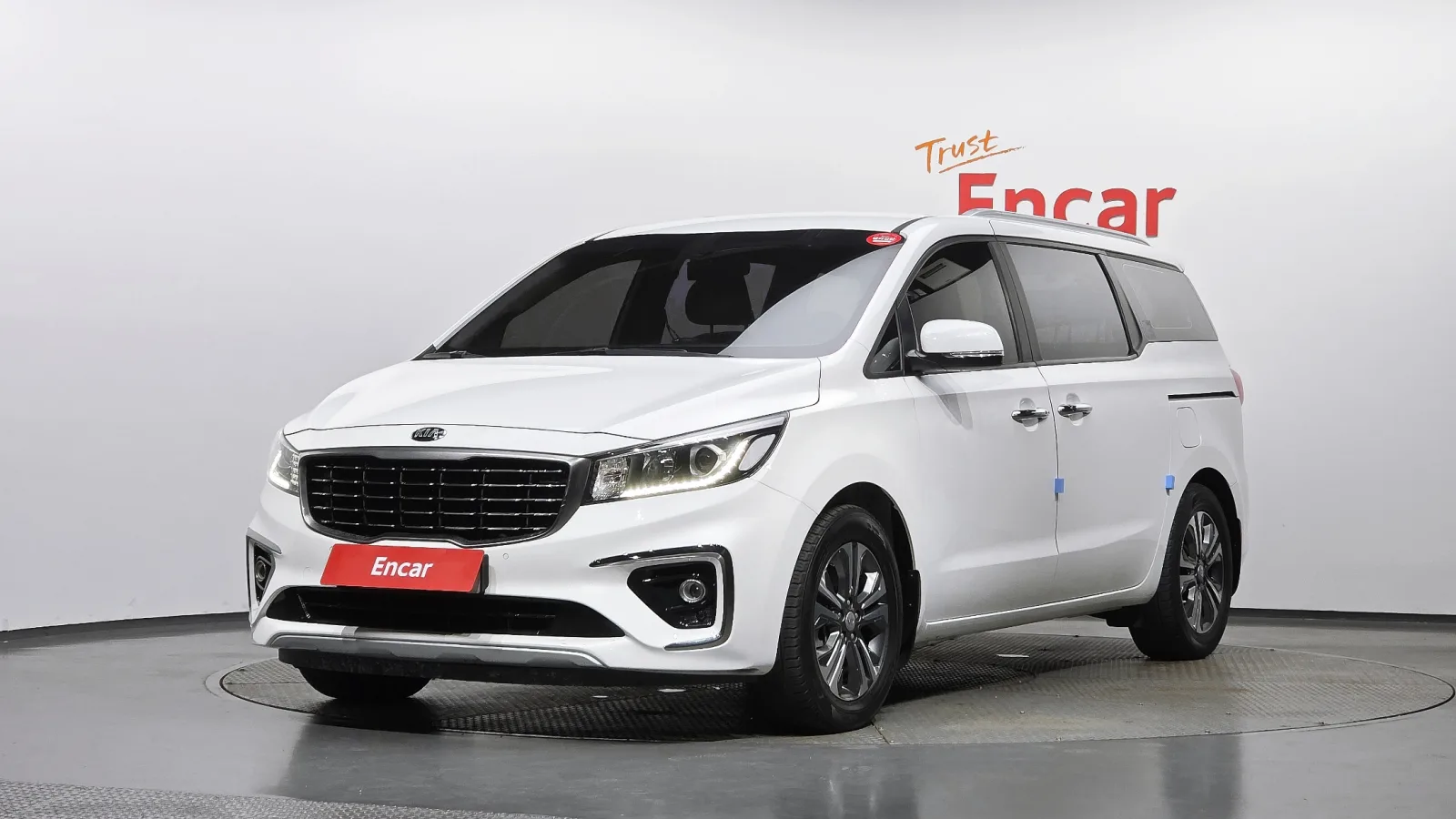 2020 Kia Carnival