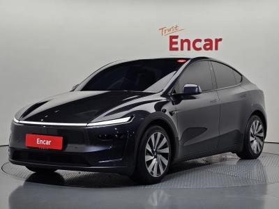 2025 Tesla Model Y