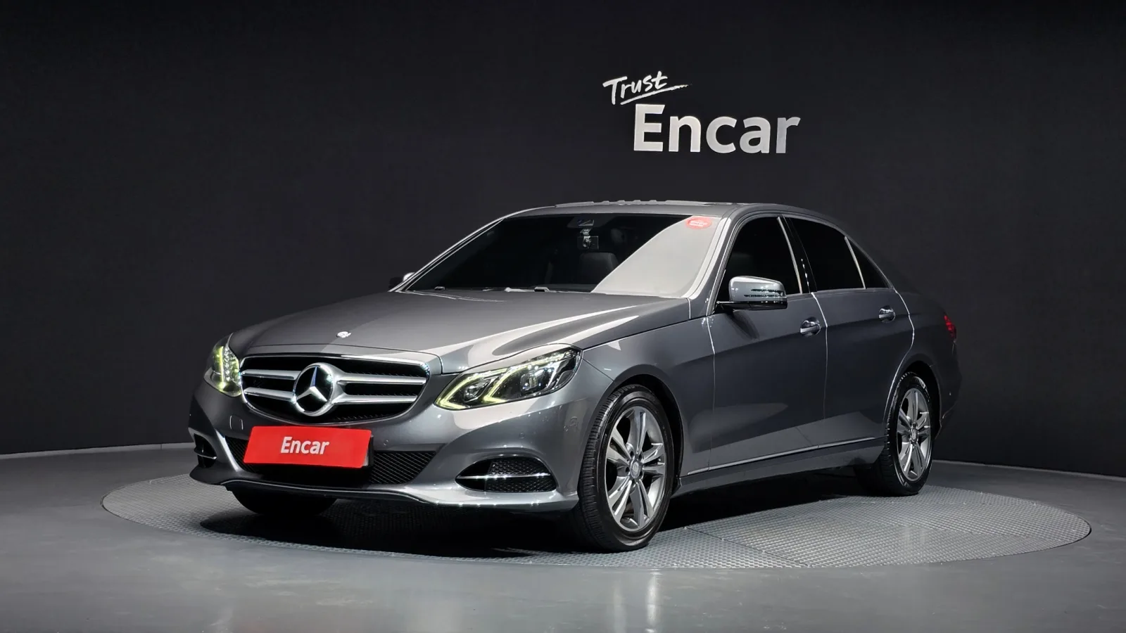 2016 Mercedes-Benz E-Class