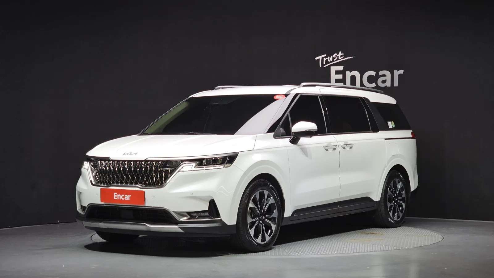 2023 Kia Carnival
