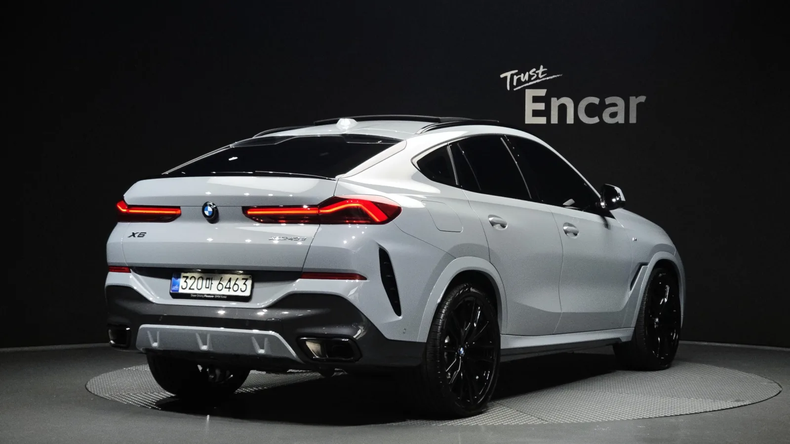 2026 BMW X6