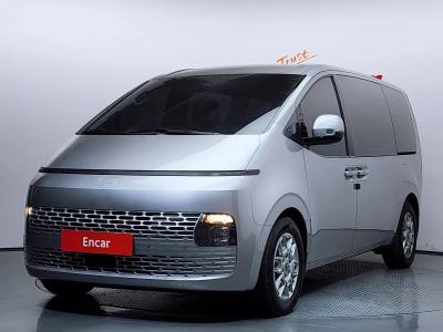 2025 Hyundai Staria