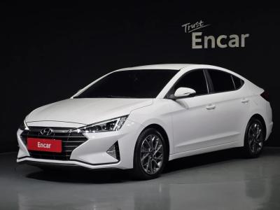 2019 Hyundai Elantra