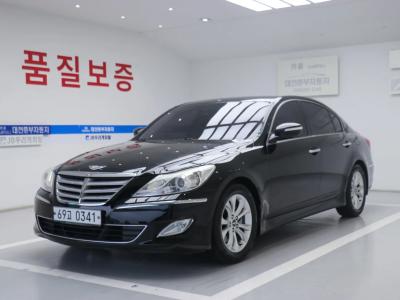2013 Hyundai Genesis