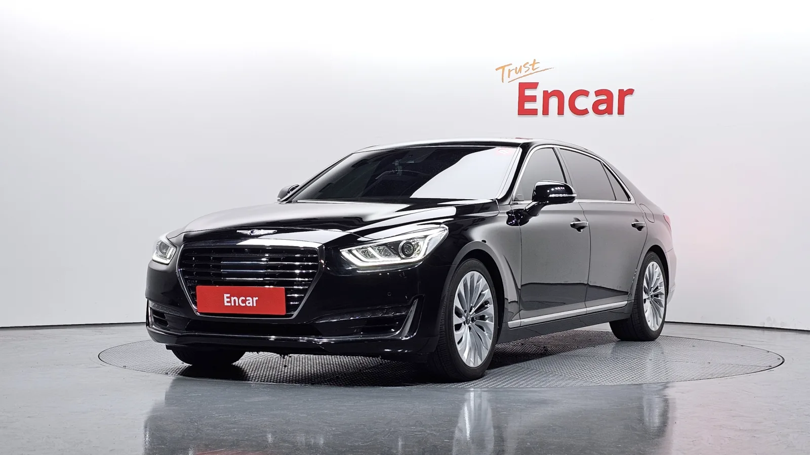 2016 Genesis EQ900
