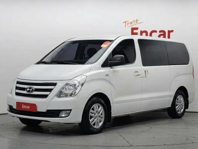 2017 Hyundai Starex