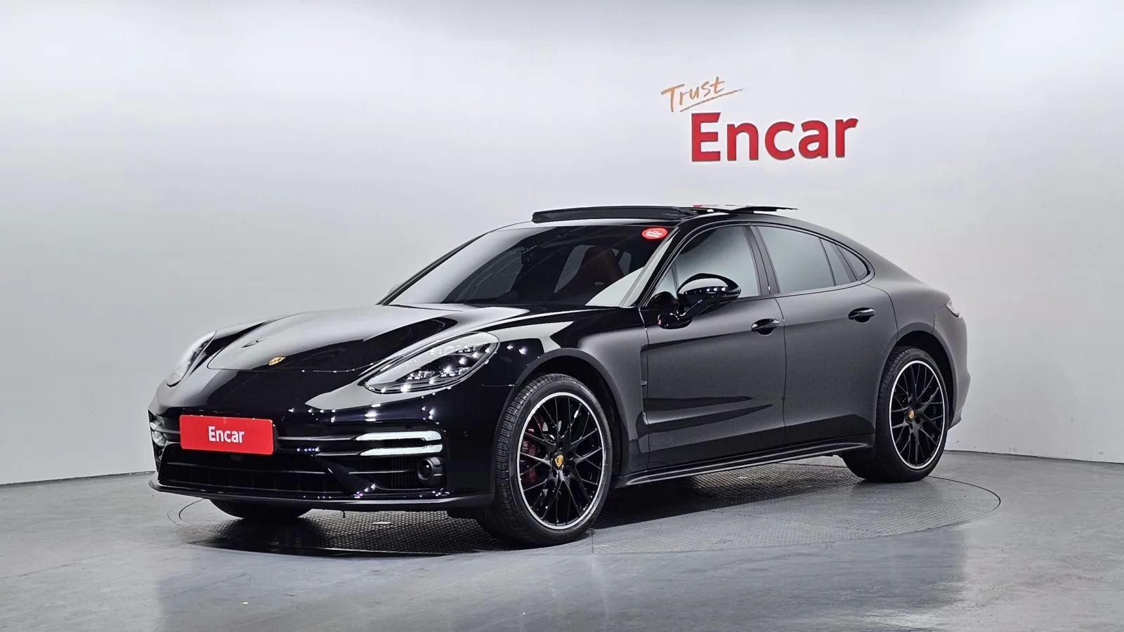2022 Porsche Panamera
