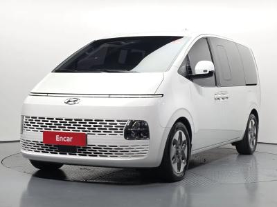 2022 Hyundai Staria